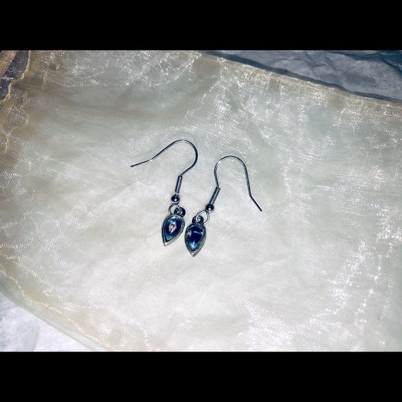 Silver tone blue teardrop wire earrings - Picture 1 of 2